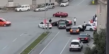 Bursa’da drift atıp trafiği tehlikeye soktular