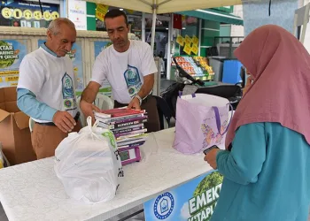 Eski kitaplar kırtasiye çekine dönüşüyor