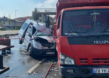 İstanbul’da feci kaza:1 ölü, 1 yaralı