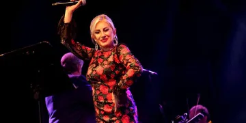 Altın Biber Festivali’nde Muazzez Ersoy rüzgarı