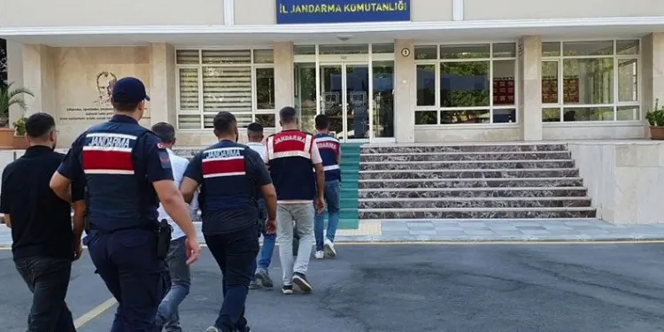 3 ilde dolandırıcılık operasyonu: 8 gözaltı