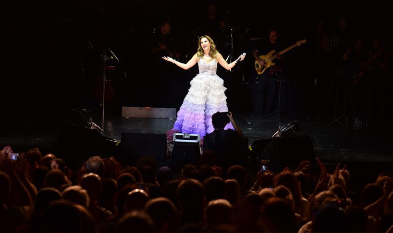 Funda Arar'dan Bursa'da unutulmaz konser
