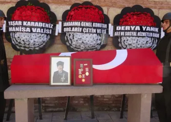 Türkiye’nin en yaşlı gazisine son veda