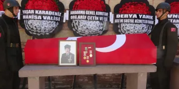 Türkiye’nin en yaşlı gazisine son veda