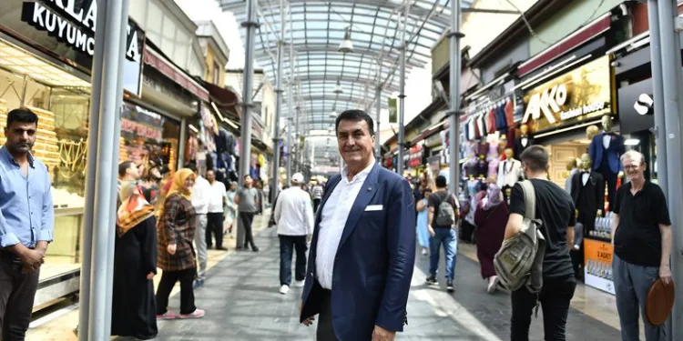 Bursa’nın ticaret vitrinine Osmangazi eli