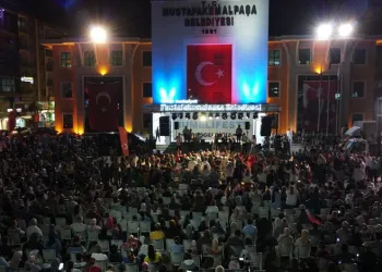 Bursa Mustafakemalpaşa’da Balkan rüzgarı