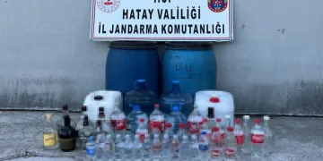 Hatay’da 380 litre sahte içki ele geçirildi