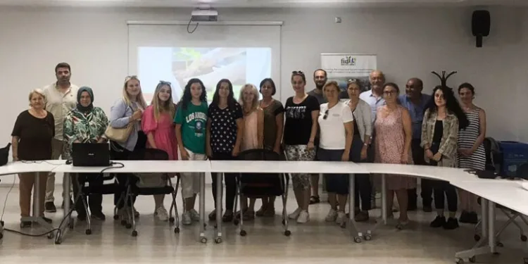Nilüfer’de balkon tarımı hakkında bilinçlendiler