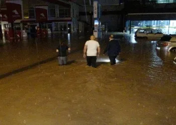 Osmaniye’de sağanak sonrası su baskınları