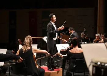 Bozkırın Tezenesi’ne senfonik anma