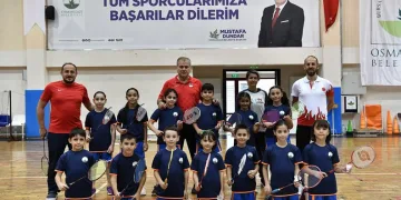 Osmangazi Belediyespor geleceğin badmintoncularını yetiştiriyor
