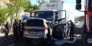 Malatya’da feci kaza: 5’i olay yerinde, 1’i hastanede öldü