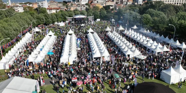 Gastronomi Festivali’ne binlerce Bursalı akın etti