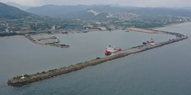 Ünye Limanı’ndan Ro-Ro ihracatı başlıyor