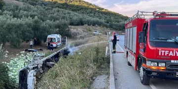 Bursa’da otomobil ile kamyon çarpıştı: 6 yaralı