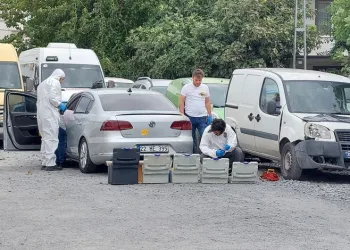 Bakırköy’de silahlı saldırıda kullanılan araç bulundu