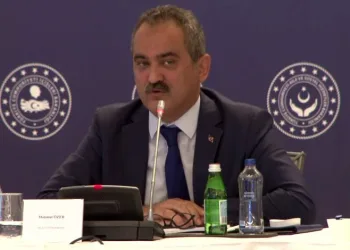 Bakan Özer ‘Şiddet ve Medya Çalıştayı’na katıldı