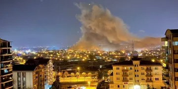Bursa’da kalıp fabrikasında yangın