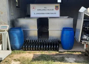 Kırklareli’nde 1500 litre kaçak içki ele geçirildi