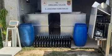 Kırklareli’nde 1500 litre kaçak içki ele geçirildi