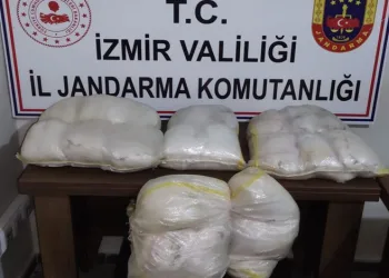 İzmir’de jandarmadan rekor uyuşturucu operasyonu