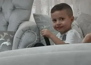 Okul dönüşünde feci ölüm! Otomobilin altında kaldı