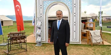 Issık’tan İznik’e büyük şölen başladı