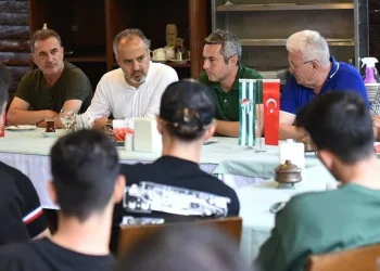 Bursaspor Kulübü kahvaltıda buluştu