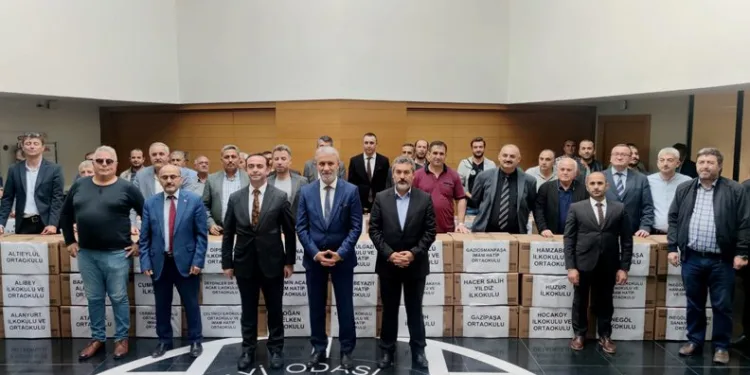 Bursa’da ihtiyaç sahibi öğrencilere eğitim yardımı