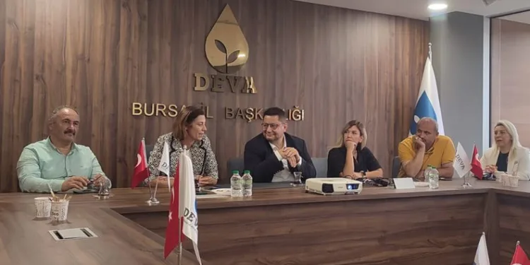 DEVA Partisi Genel Başkan Yardımcısı Bursa’da