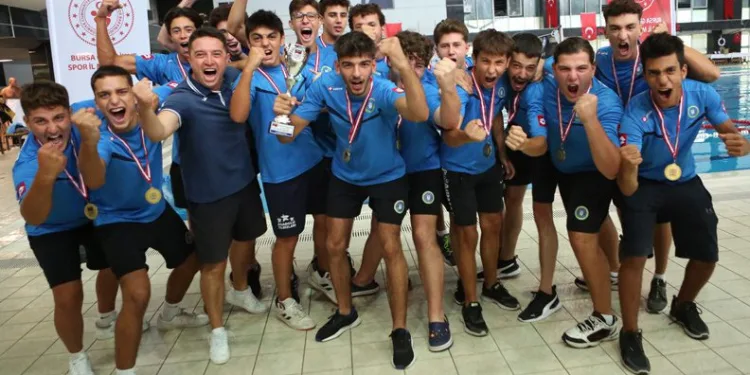 Büyükşehir Sutopu Takımı Süper Lig’de