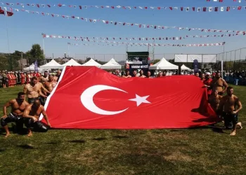 Bursa İnegöl’de 738. Baykoca Yağlı Pehlivan Güreşleri başladı