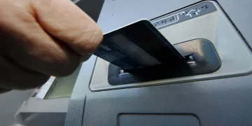 “ATM kartı yuttu” yalanıyla dolandırıcılık