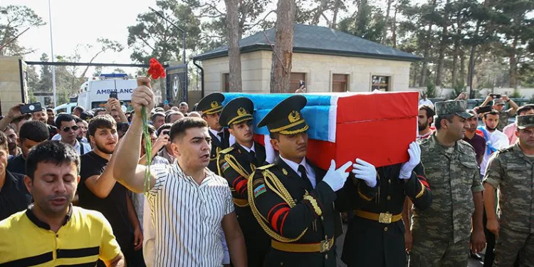 Azerbaycan’da şehit sayısı 79’a yükseldi