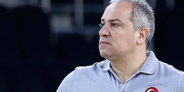 A Milli Kadın Basketbol Takımı, Ekrem Memnun’a emanet