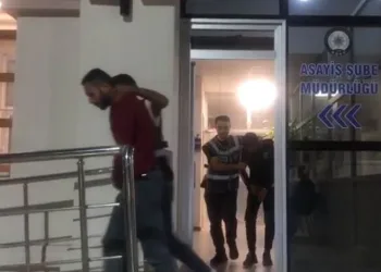 Konya’da otomobil ve motosiklet çalan 2 şüpheli tutuklandı