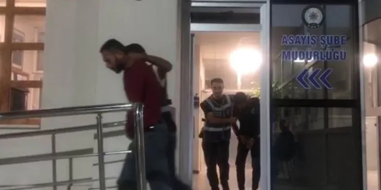 Konya’da otomobil ve motosiklet çalan 2 şüpheli tutuklandı