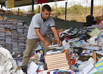 Bursa’da kullanılmış kitaplar kırtasiye çekine dönüşüyor