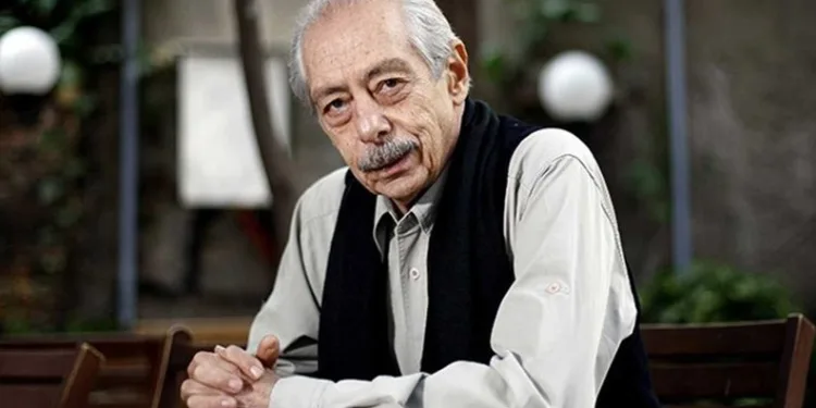 Genco Erkal hastaneye kaldırıldı