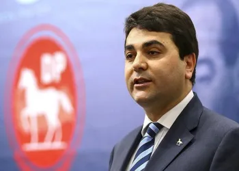 Gültekin Uysal’dan Özdağ’a sahte kabadayı çıkışı