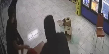 Hastane kantininde silahlı soygun