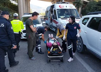 Samsun’da feci kaza: 2’si hemşire 3 yaralı