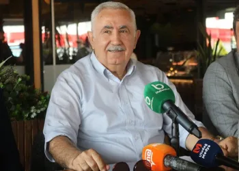 Final Spor açılış yemeğinde