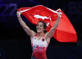 Yasemin Adar Yiğit, dünya şampiyonu