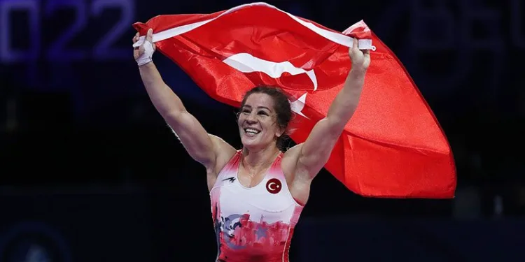 Yasemin Adar Yiğit, dünya şampiyonu