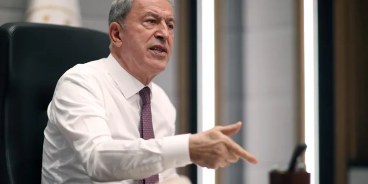 Milli Savunma Bakanı Akar’dan tepki