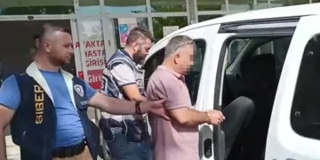 3 ilde silah operasyonu: 23 gözaltı