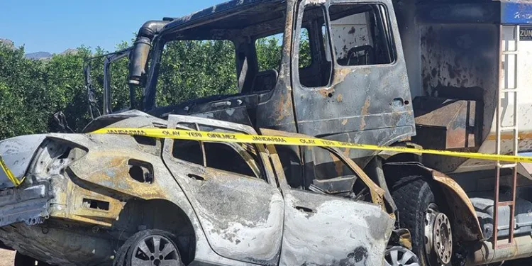 Adana’da çalıntı otomobille kaza yaptı, yanarak can verdi