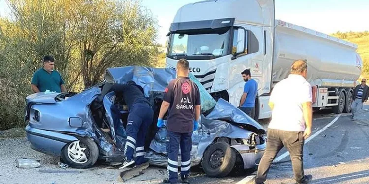 Antalya’da feci kaza: 4 ölü 1 yaralı