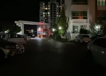 Önce amcasını sonra kendini vurdu